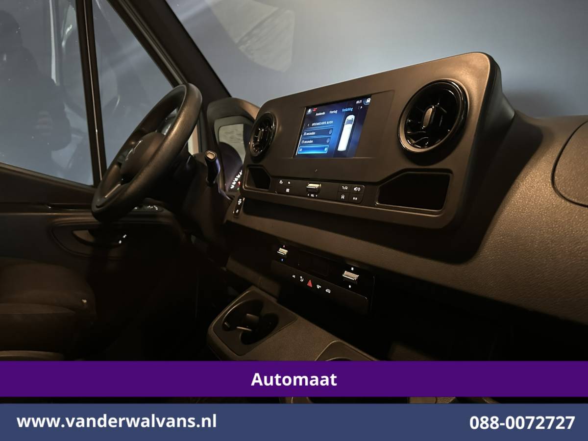 Mercedes-Benz Sprinter Mercedes-Benz Sprinter 315 CDI 150pk 9G-Tronic Automaat L2H2 Euro6 Airco | Camera | Apple Carplay | Chauffeursstoel Android Auto