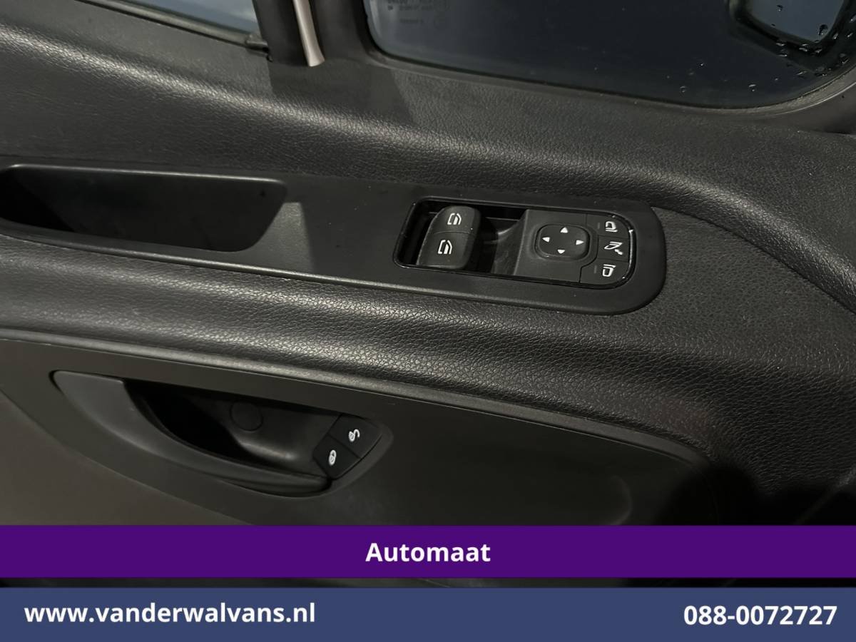 Mercedes-Benz Sprinter Mercedes-Benz Sprinter 315 CDI 150pk 9G-Tronic Automaat L2H2 Euro6 Airco | Camera | Apple Carplay | Chauffeursstoel Android Auto