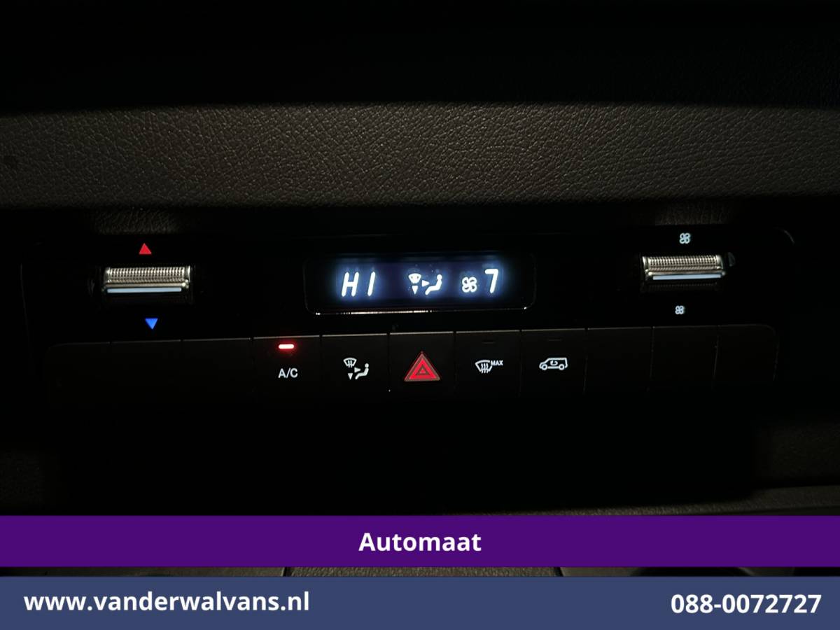 Mercedes-Benz Sprinter Mercedes-Benz Sprinter 315 CDI 150pk 9G-Tronic Automaat L2H2 Euro6 Airco | Camera | Apple Carplay | Chauffeursstoel Android Auto