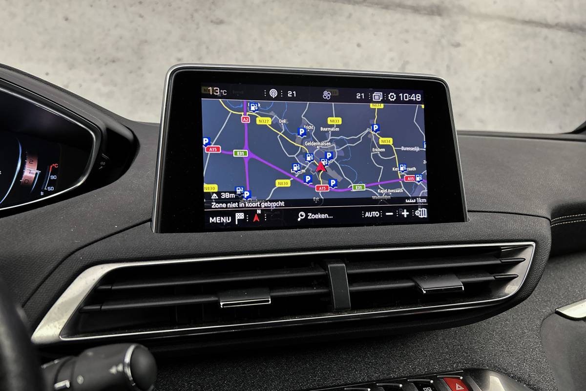 Peugeot 5008 Peugeot 5008 1.2 PureTech GT-Line | Half leder | Panoramadak | Adaptieve cruise control