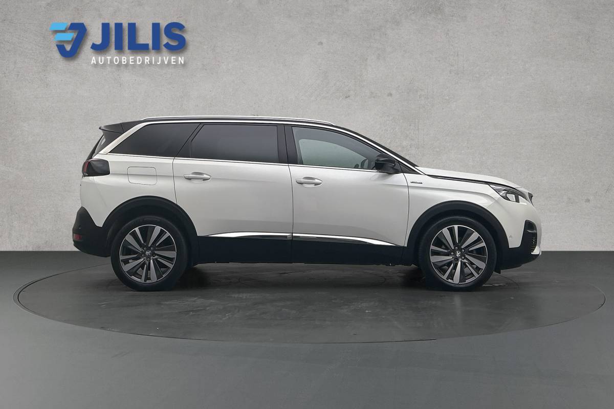 Peugeot 5008 Peugeot 5008 1.2 PureTech GT-Line | Half leder | Panoramadak | Adaptieve cruise control