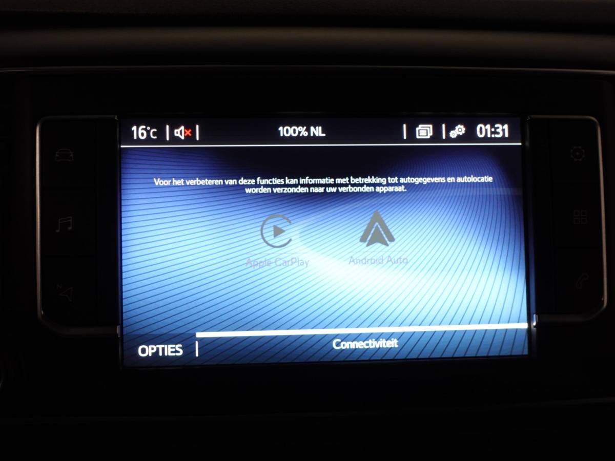 Toyota ProAce Toyota PROACE Shuttle 1.5 D-4D Navigator Long L3H1 9persoons PERSONENBUS Navigatie Parkeersensoren Carplay Cruise Control DAB