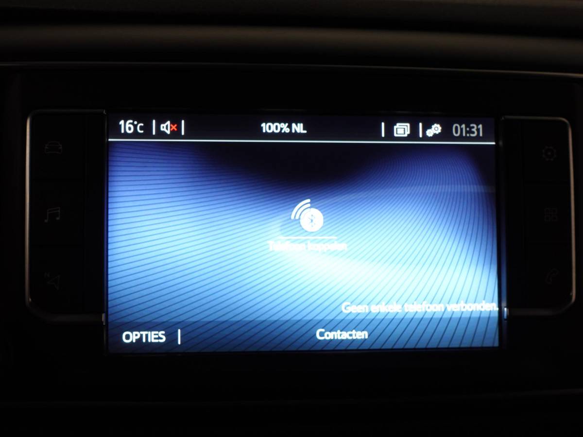 Toyota ProAce Toyota PROACE Shuttle 1.5 D-4D Navigator Long L3H1 9persoons PERSONENBUS Navigatie Parkeersensoren Carplay Cruise Control DAB