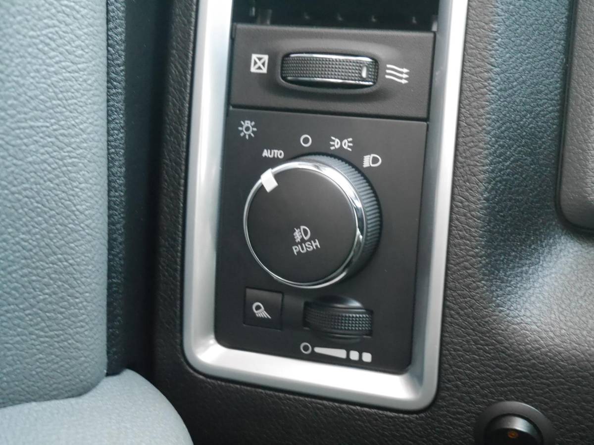 Dodge Ram 1500 Dodge Ram 1500 5.7 V8 4×4 Crew Cab 5’7 Sport | Dubbele cabine | 3500KG Trekgewicht | Camera voor en achter | Sidesteps | Climate control | Trekhaak | Navigatie | Stoel en stuurverwarming