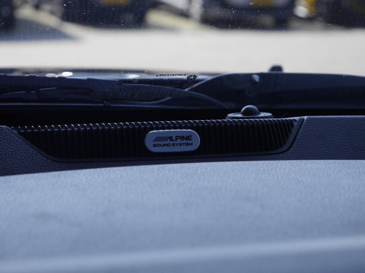 Dodge Ram 1500 Dodge Ram 1500 5.7 V8 4×4 Crew Cab 5’7 Sport | Dubbele cabine | 3500KG Trekgewicht | Camera voor en achter | Sidesteps | Climate control | Trekhaak | Navigatie | Stoel en stuurverwarming