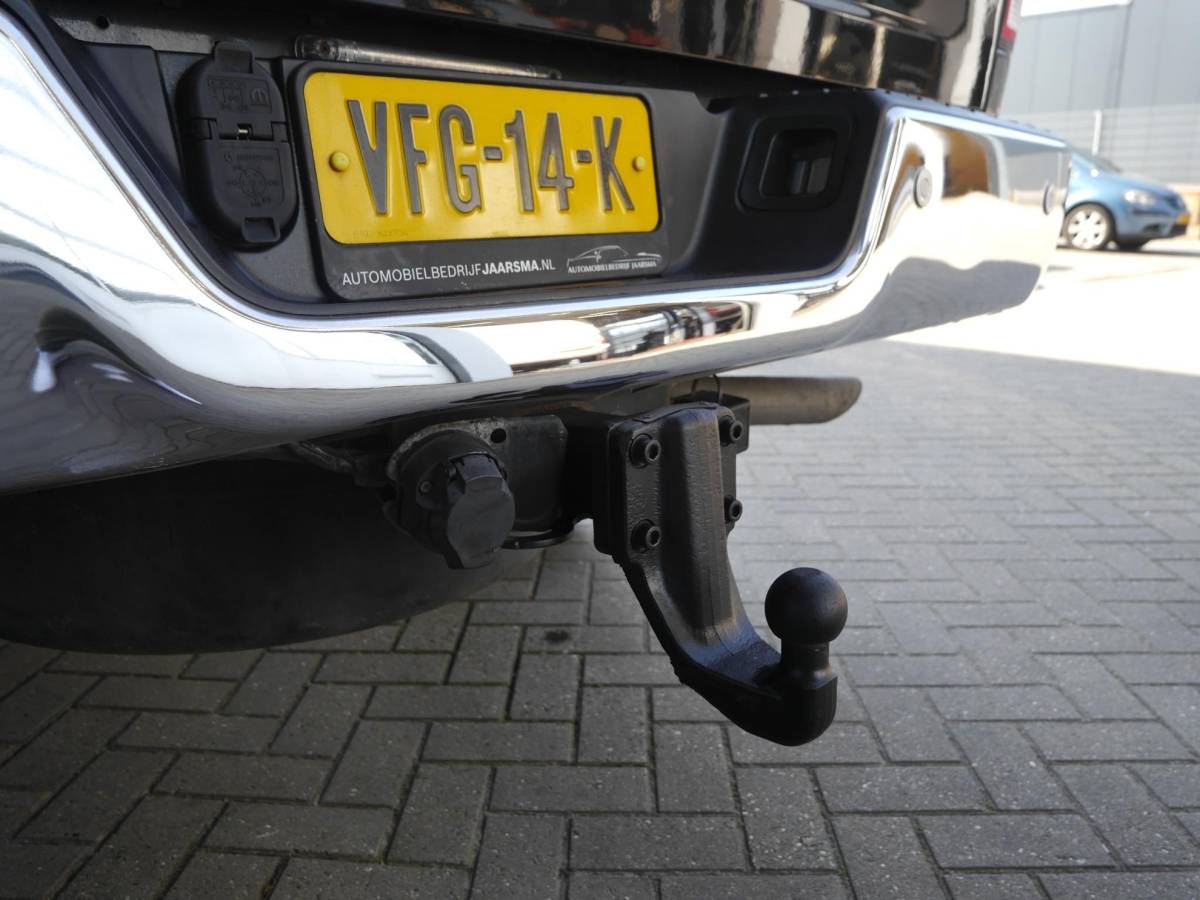 Dodge Ram 1500 Dodge Ram 1500 5.7 V8 4×4 Crew Cab 5’7 Sport | Dubbele cabine | 3500KG Trekgewicht | Camera voor en achter | Sidesteps | Climate control | Trekhaak | Navigatie | Stoel en stuurverwarming
