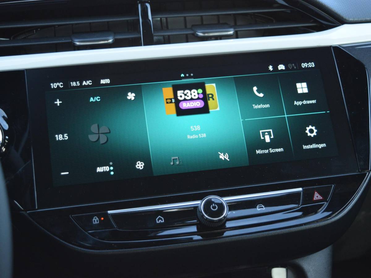Opel Corsa Opel Corsa 1.2 Turbo Hybrid GS MASSAGEFUNCTIE | CAMERA MET SENSOREN | NAVI & CARPLAY | WINTERPAKKET |