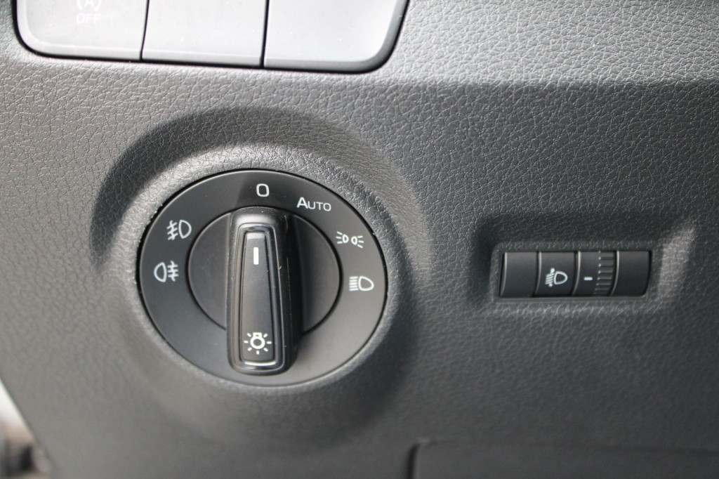 Škoda Fabia Skoda Fabia 1.2 TSI 90pk Monte Carlo ECC/BT/Lichtmet.velgen/Camera