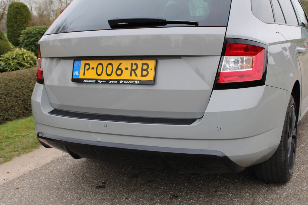 Škoda Fabia Skoda Fabia 1.2 TSI 90pk Monte Carlo ECC/BT/Lichtmet.velgen/Camera