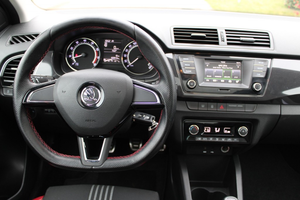 Škoda Fabia Skoda Fabia 1.2 TSI 90pk Monte Carlo ECC/BT/Lichtmet.velgen/Camera