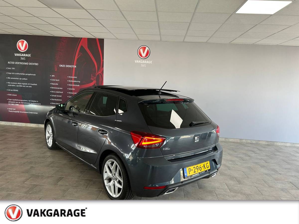 SEAT Ibiza Seat Ibiza 1.0 TSI FR Business Intense Plus incl. Afl. Beurt en garantie.