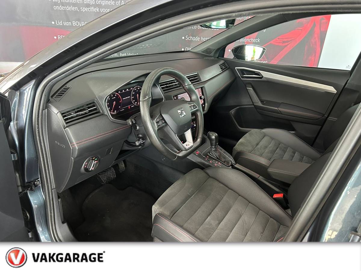 SEAT Ibiza Seat Ibiza 1.0 TSI FR Business Intense Plus incl. Afl. Beurt en garantie.