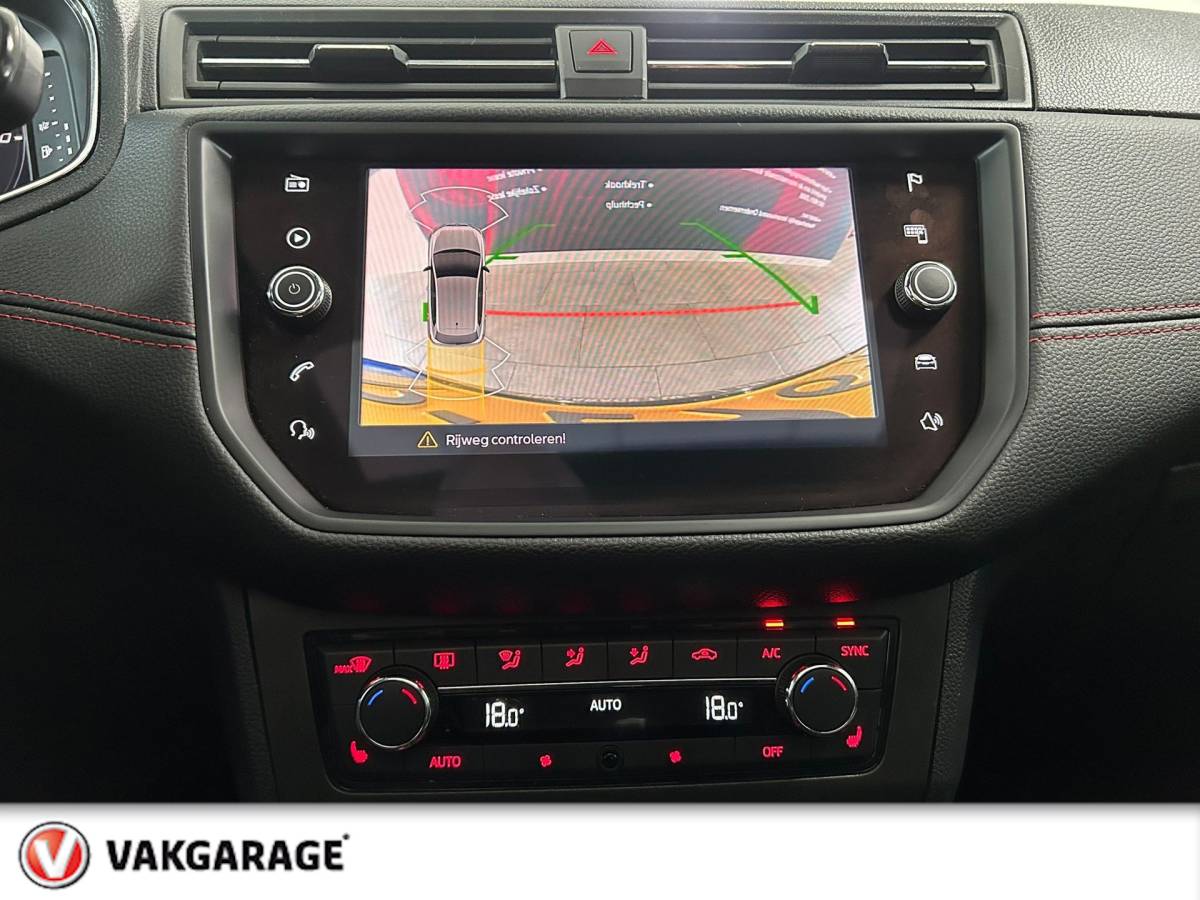 SEAT Ibiza Seat Ibiza 1.0 TSI FR Business Intense Plus incl. Afl. Beurt en garantie.