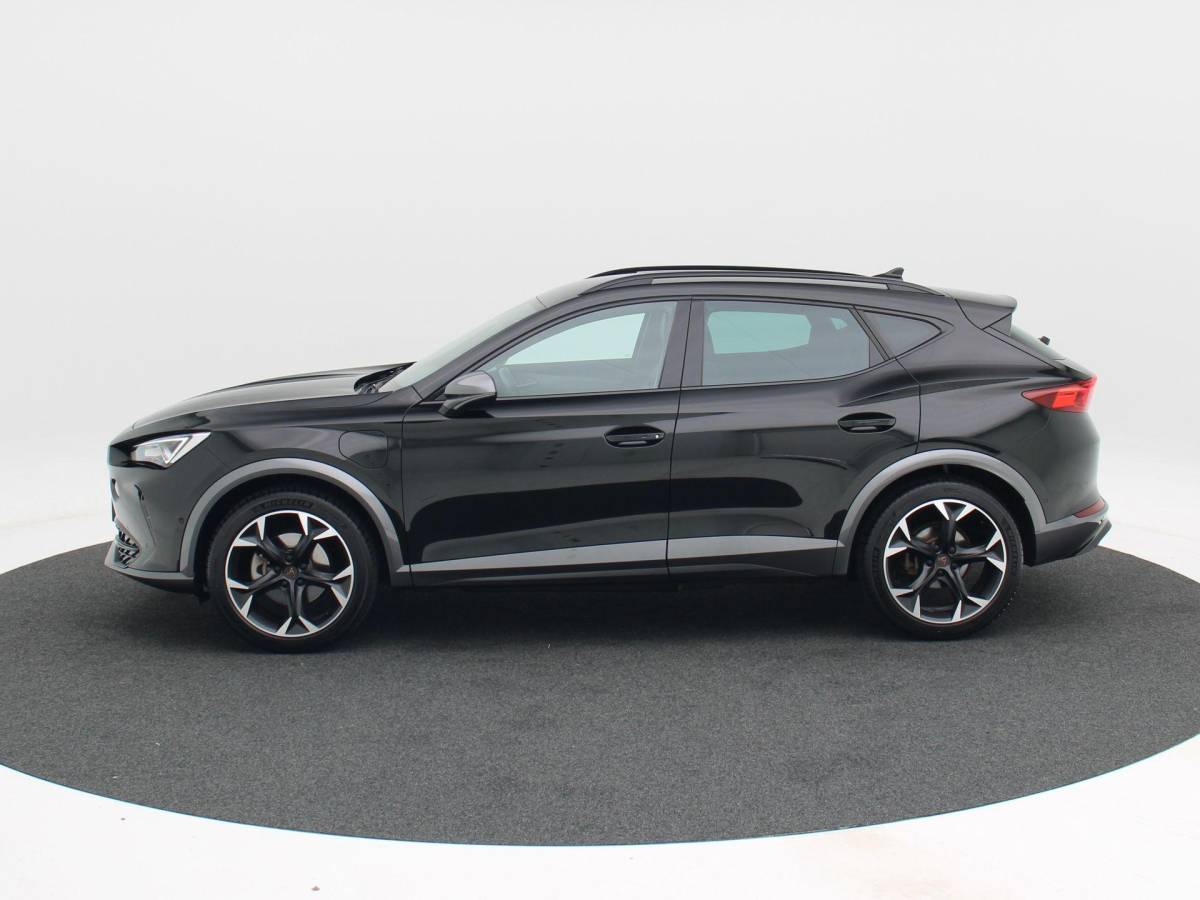 CUPRA Formentor CUPRA Formentor 1.4 e-Hybrid 204 Pk Essential | Stoel/Stuur Verwarming | Adaptive Cruise | Full LED | Navigatie | CarPlay | 19 Inch 89.657 Km !!