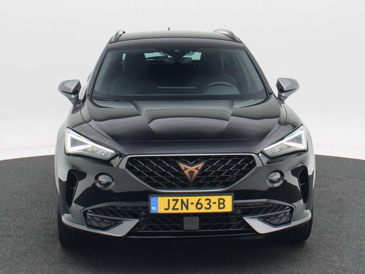 CUPRA Formentor CUPRA Formentor 1.4 e-Hybrid 204 Pk Essential | Stoel/Stuur Verwarming | Adaptive Cruise | Full LED | Navigatie | CarPlay | 19 Inch 89.657 Km !!