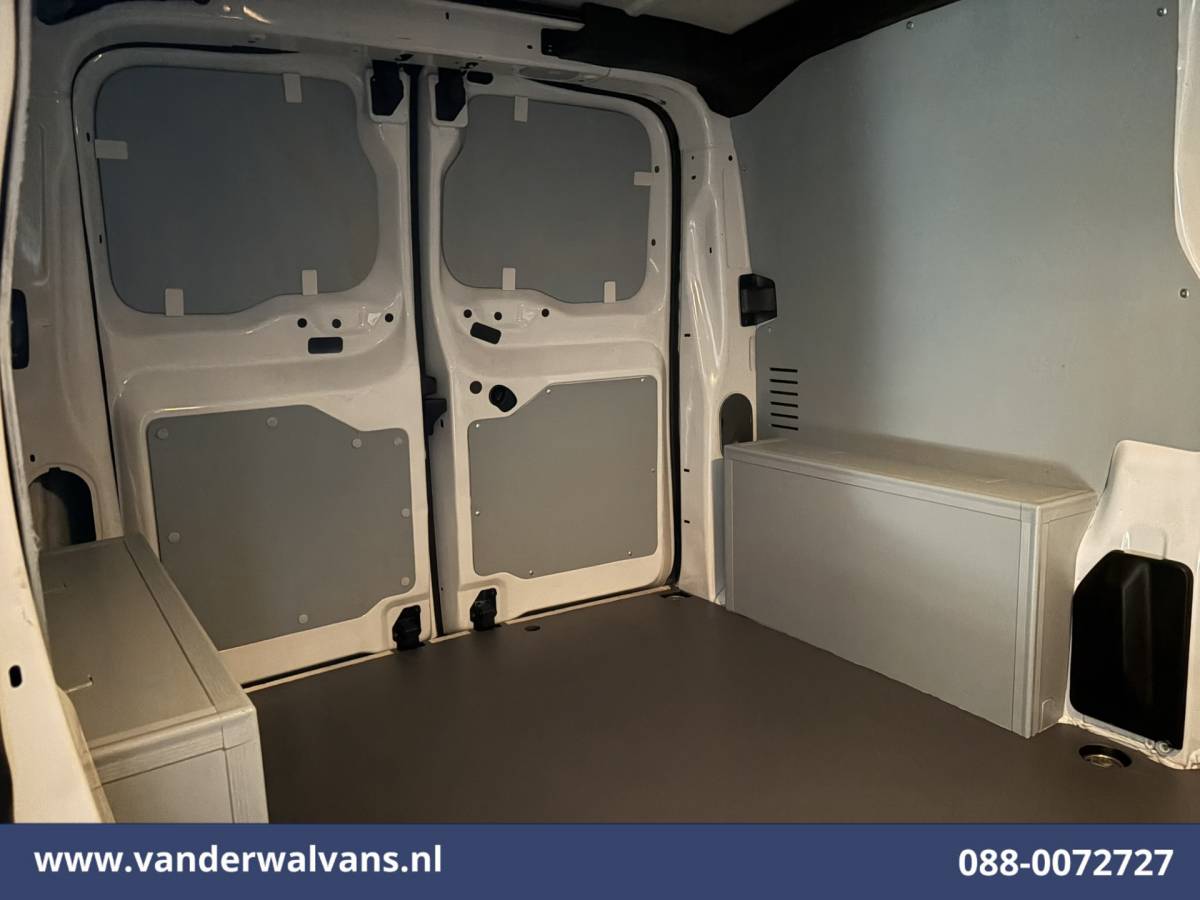 Citroën Jumpy Citroën Jumpy 1.5 BlueHDI 102pk L2H1 Euro6 Airco | Camera | Cruisecontrol | Trekhaak | Sidebars Parkeersensoren