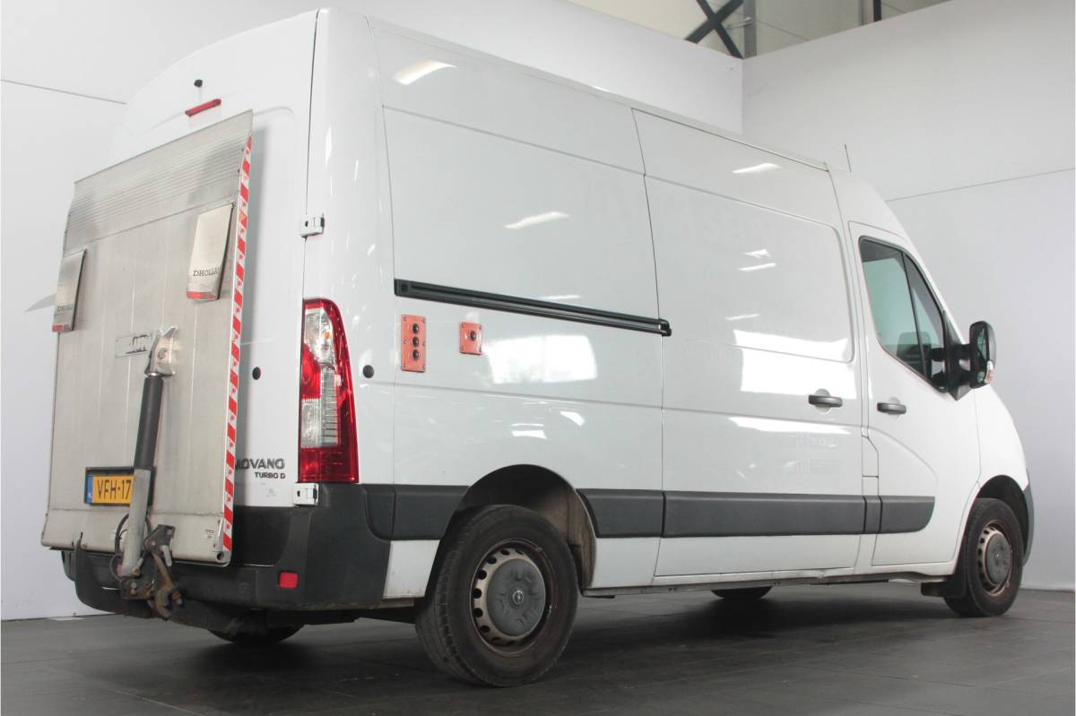 Opel Movano Opel Movano 2.3 Turbo L2H2 – Elek. laadklep – 3 pers. – Camera