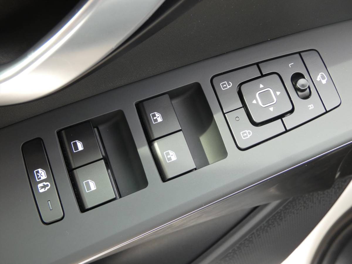 Kia Niro Kia Niro 1.6 GDi Plug-in Hybrid 171pk DCT6 DynamicPlusLine