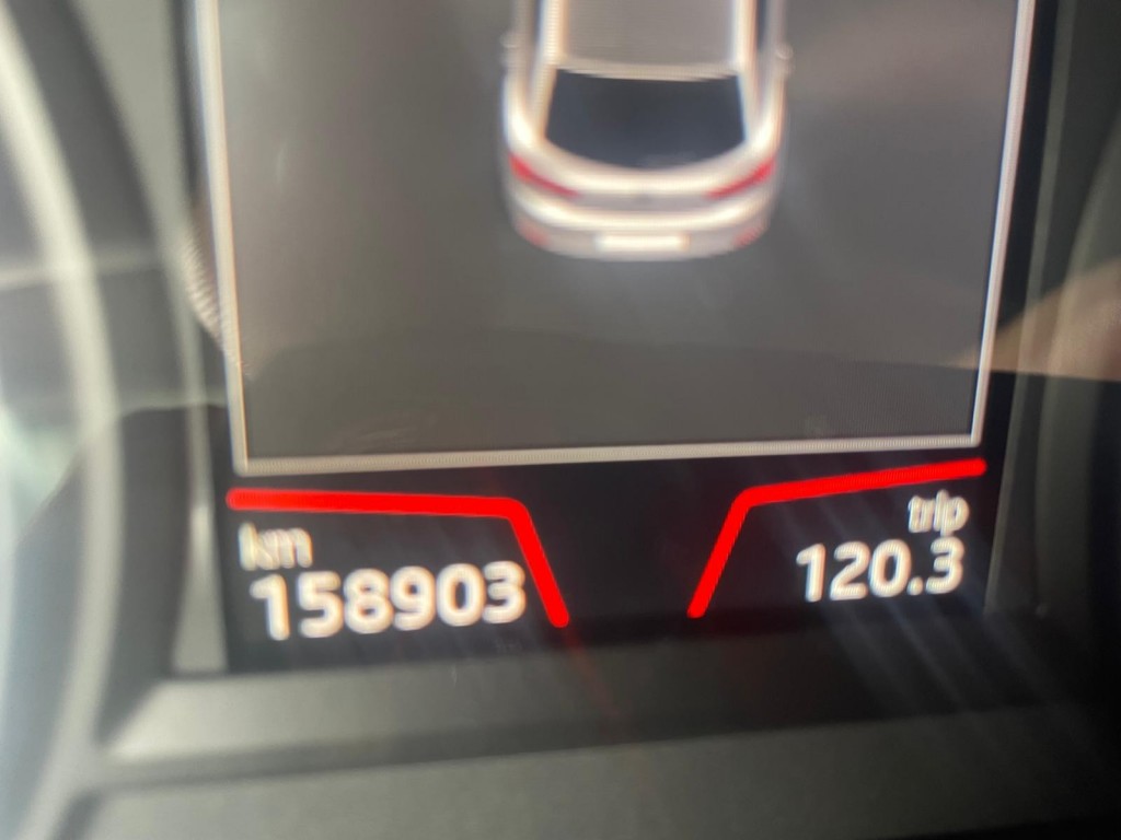 SEAT Leon Seat Leon 1.0 ECO TSI STYLE Business Intense Automaat! Pano Cruise Clima Carplay Alcantara