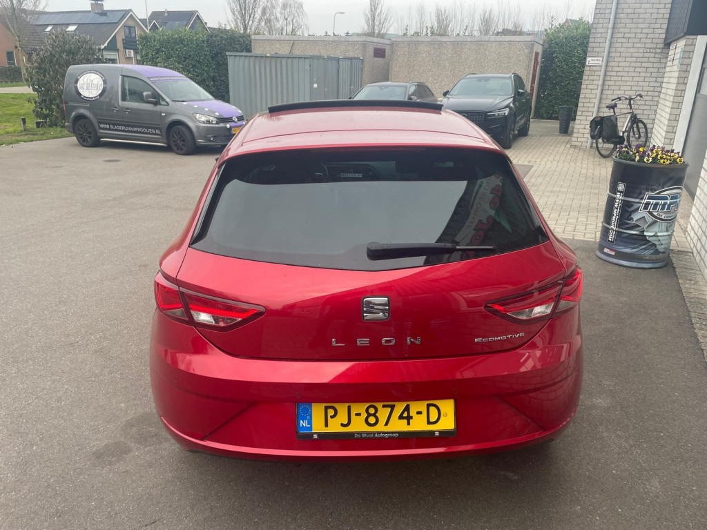 SEAT Leon Seat Leon 1.0 ECO TSI STYLE Business Intense Automaat! Pano Cruise Clima Carplay Alcantara
