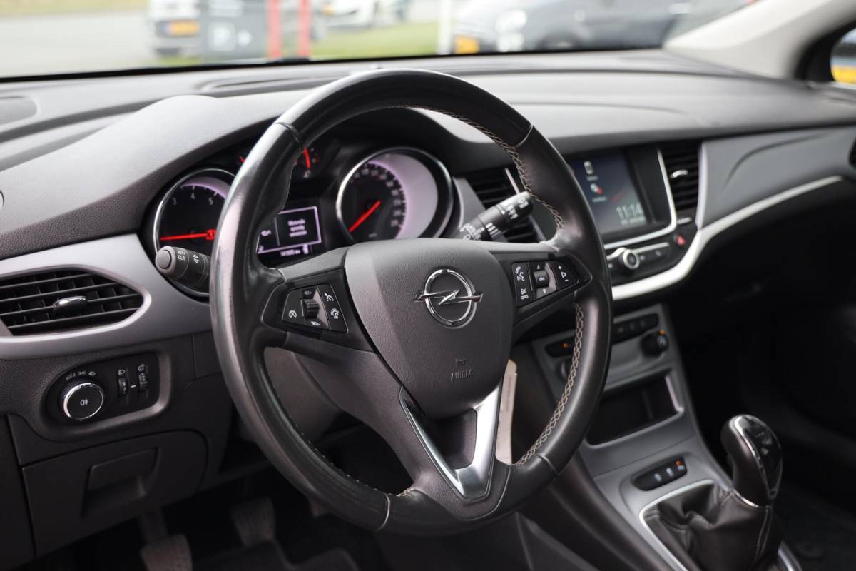 Opel Astra Opel Astra Sports Tourer 1.2 Edition|Trekhaak|PDC|Apple carplay/android auto|Cruise|