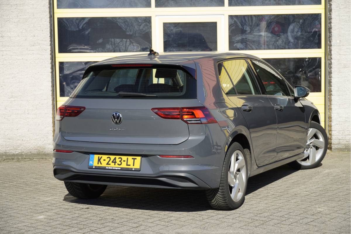 Volkswagen Golf Volkswagen Golf 1.0 TSI 5drs Edition BJ2021 Lmv 17″ | Led V+A | Pdc | App-Connect | Virtual cockpit | Climate control | Getint glas