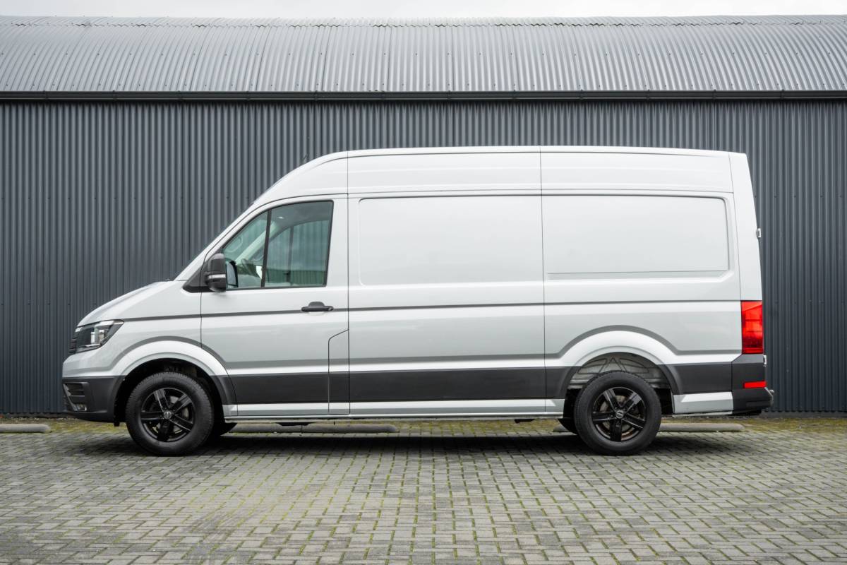 Volkswagen Crafter Volkswagen Crafter L3H3 | 140 PK | Automaat | Carplay | Camera | Adapt.Cruise | Trekhaak 3.0T