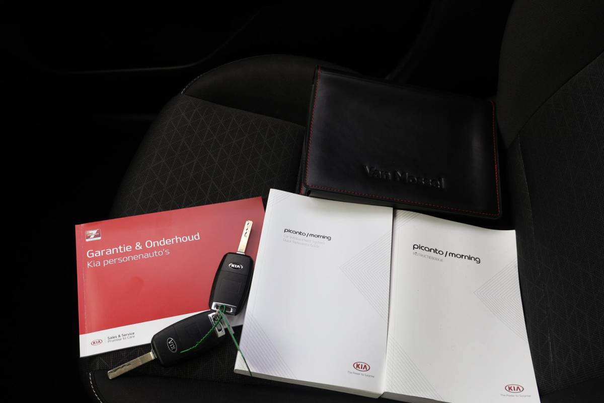 Kia Picanto Kia Picanto 1.0 DPi DynamicLine 1e Eigenaar | Dealer Onderh | NAP | BTW | Camera | Carplay | MultiMedia | Cruise | DAB | Start/Stop | Hill-Hold