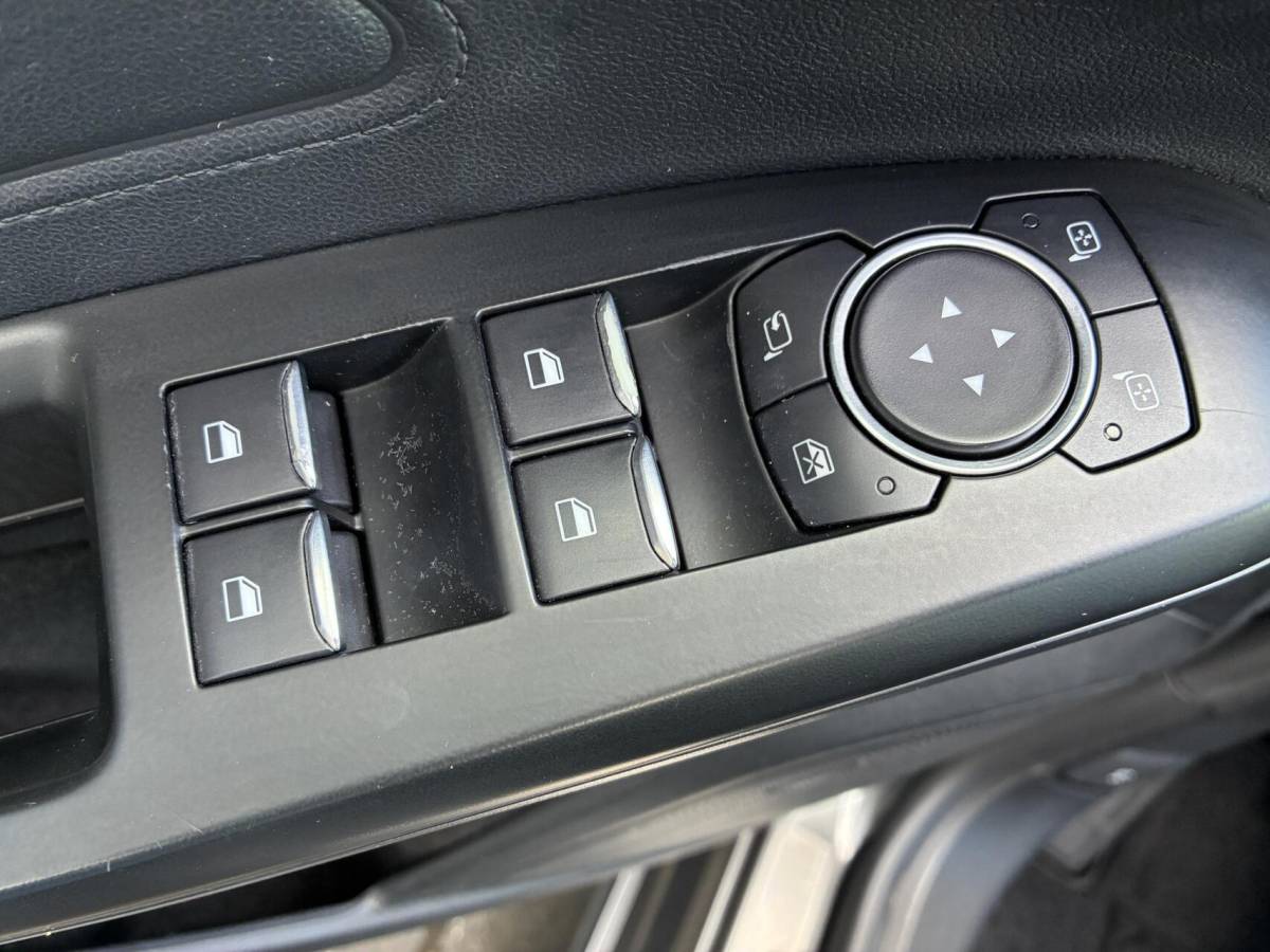 Ford Focus Ford Focus 1.0 125 PK EcoBoost ST Line Business | AIRCO | PDC | CAMERA | 124000 KM!!!