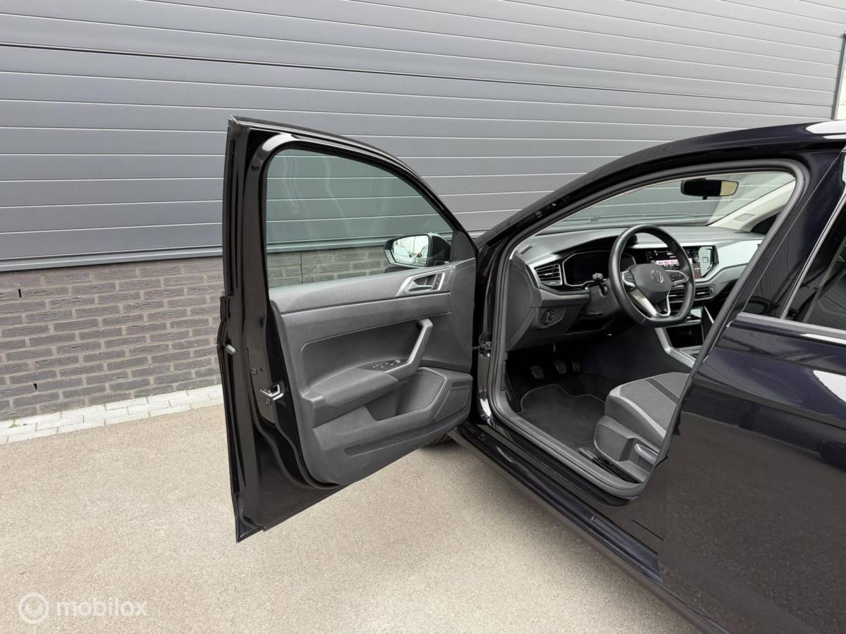 Volkswagen Polo Volkswagen Polo 1.0 TSI Style VOL! CLIMA*ADABCR*PDC*CARPLAY*IQLICHGTS*