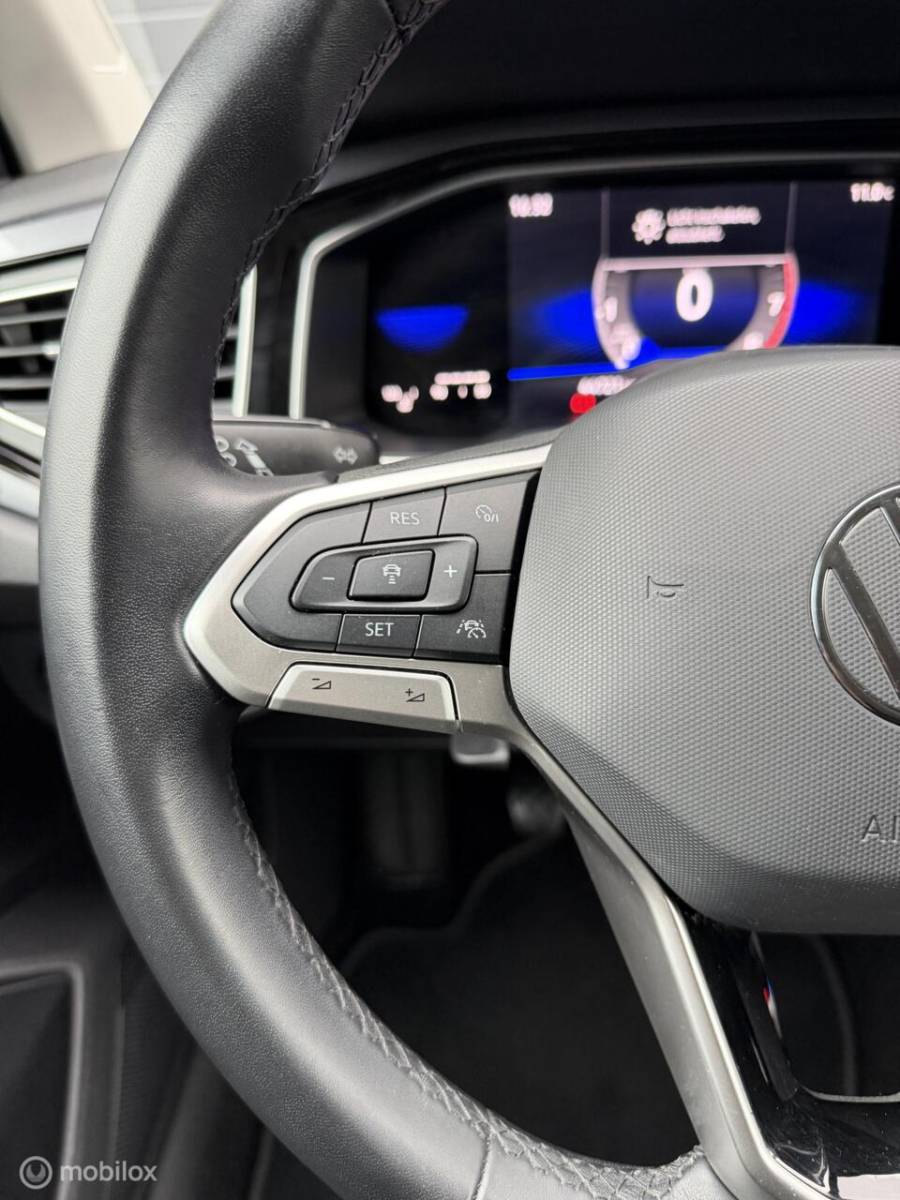 Volkswagen Polo Volkswagen Polo 1.0 TSI Style VOL! CLIMA*ADABCR*PDC*CARPLAY*IQLICHGTS*
