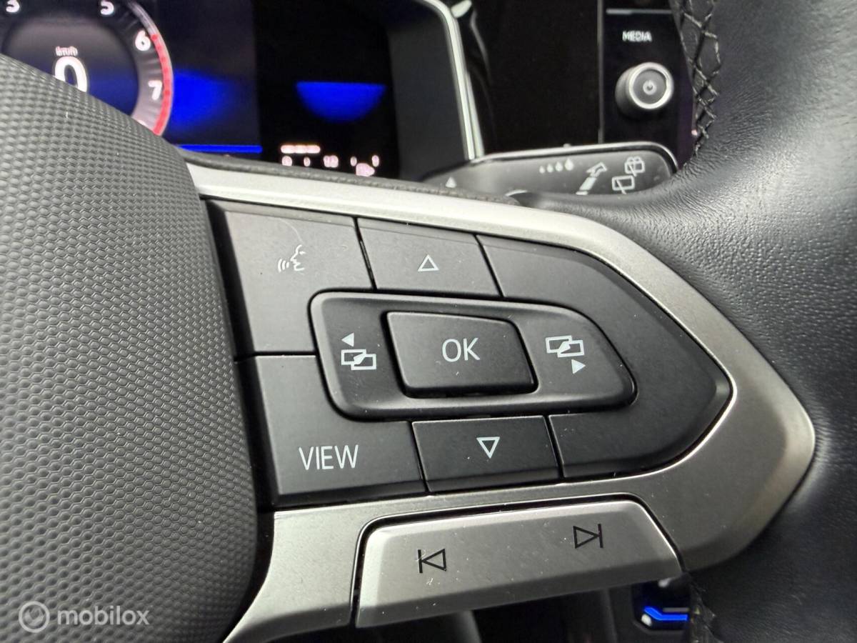 Volkswagen Polo Volkswagen Polo 1.0 TSI Style VOL! CLIMA*ADABCR*PDC*CARPLAY*IQLICHGTS*