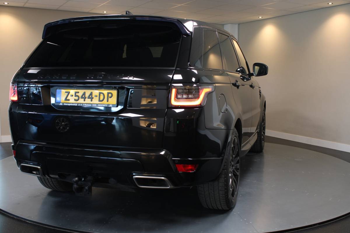 Land Rover Range Rover Sport Land Rover Range Rover Sport 2.0 P400e Dynamic *404PK!* Full-black|Carplay|Trekhaak|All-seasons