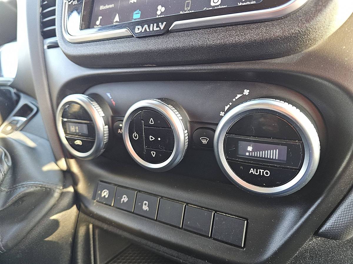 Iveco Daily IVECO DAILY 35S16 l4h2 navi camera ac!