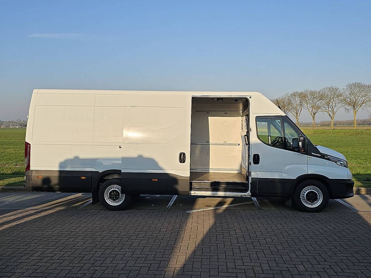 Iveco Daily IVECO DAILY 35S16 l4h2 navi camera ac!