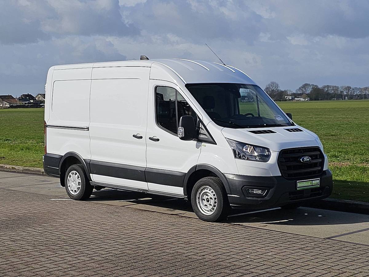 Ford Transit FORD TRANSIT 2.0 l2h2 euro6 trekhaak!