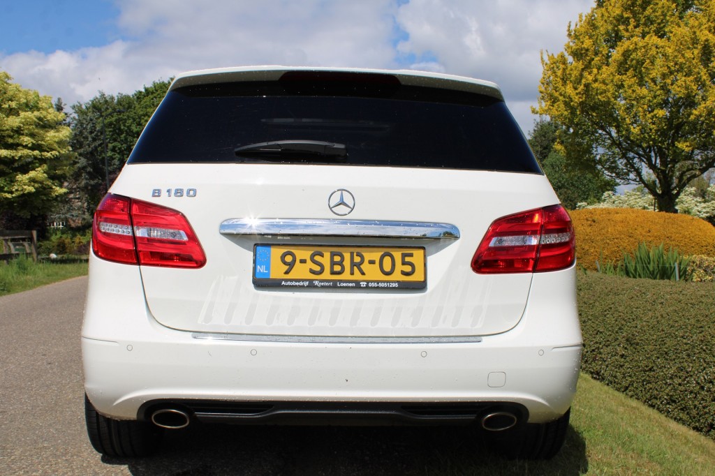 Mercedes-Benz B-Klasse Mercedes-benz B-klasse B180 122pk Ambition automaat ECC/navi/PDC/pano-schuifdak