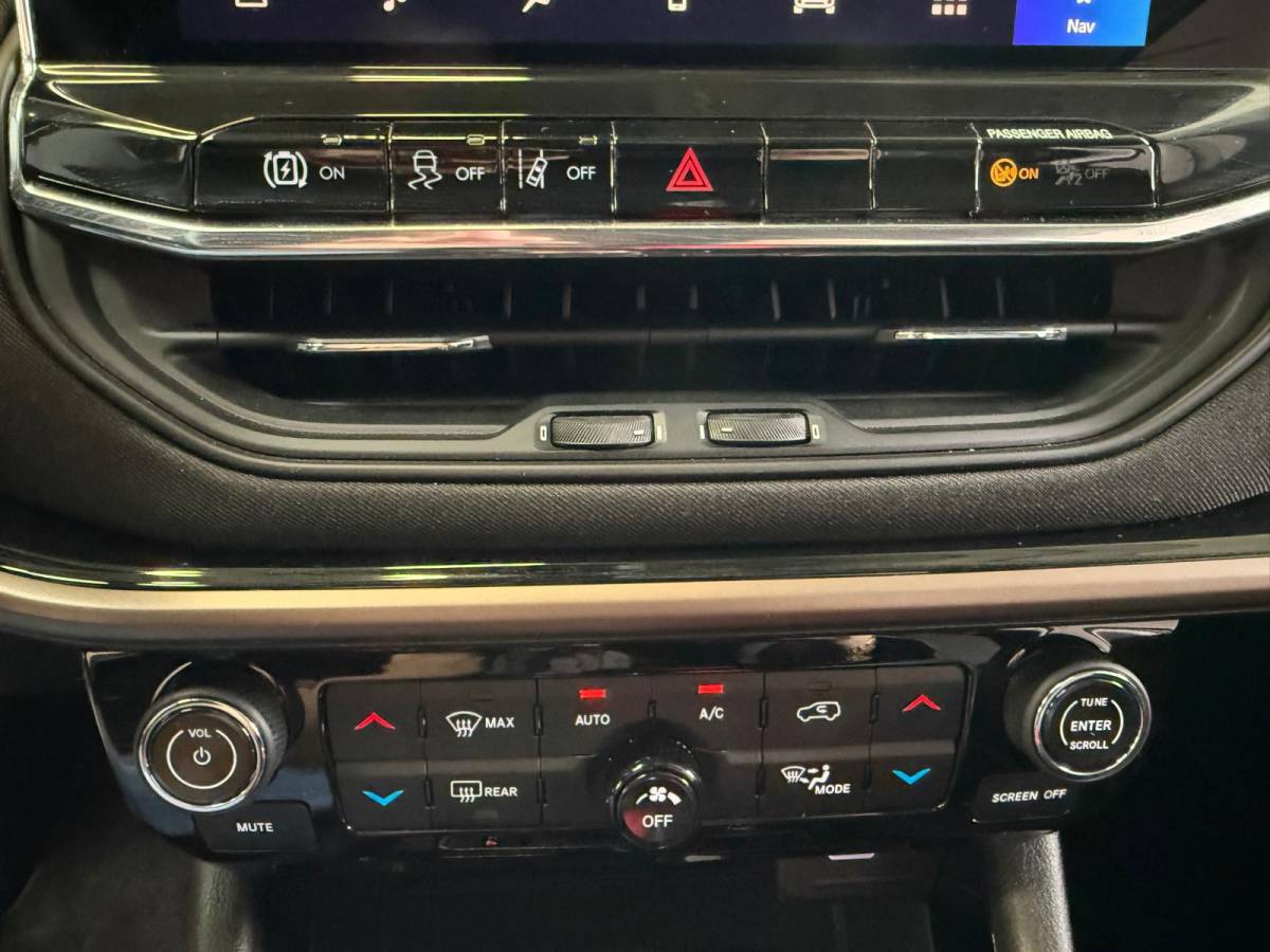 Jeep Compass Jeep Compass 4xe 240 PHEV Upland Automaat, Stoel/Stuur Verwarming, Camera