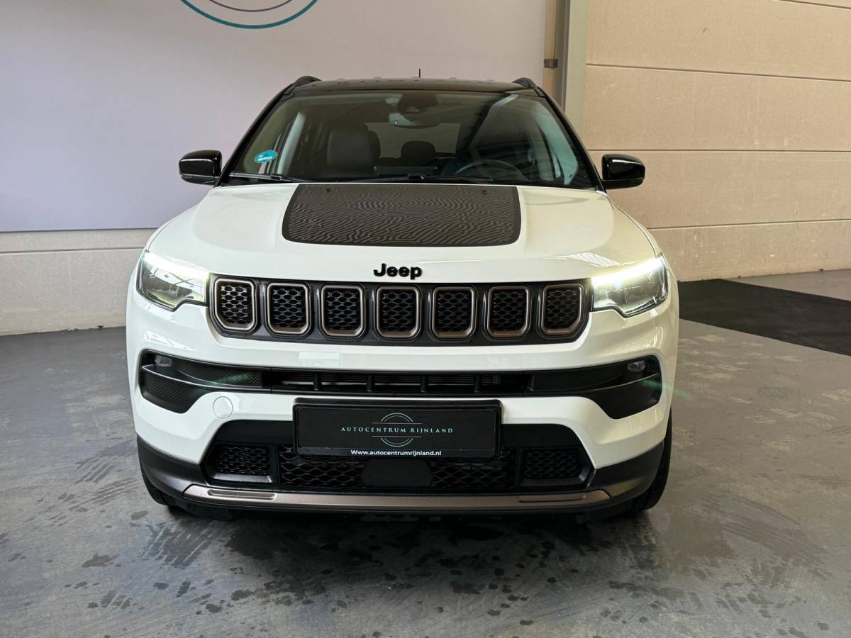 Jeep Compass Jeep Compass 4xe 240 PHEV Upland Automaat, Stoel/Stuur Verwarming, Camera