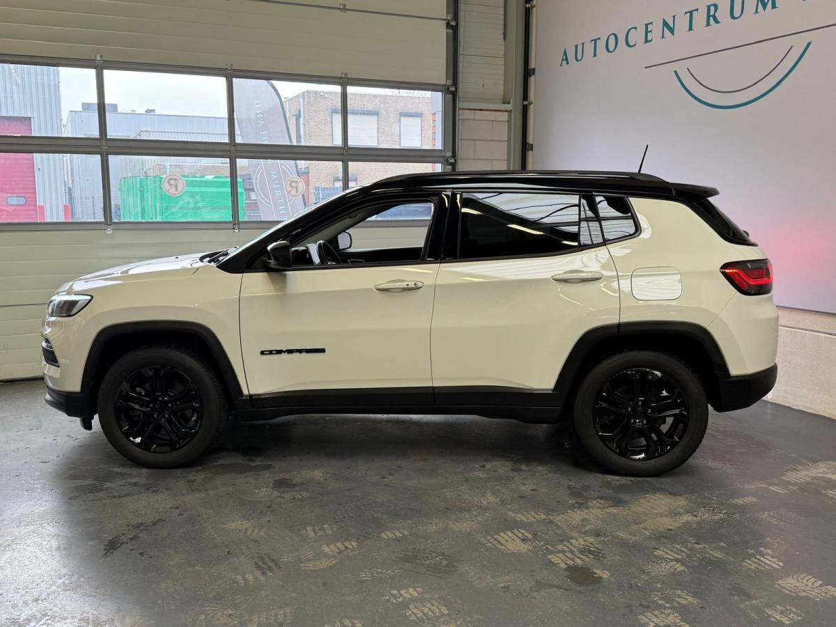 Jeep Compass Jeep Compass 4xe 240 PHEV Upland Automaat, Stoel/Stuur Verwarming, Camera