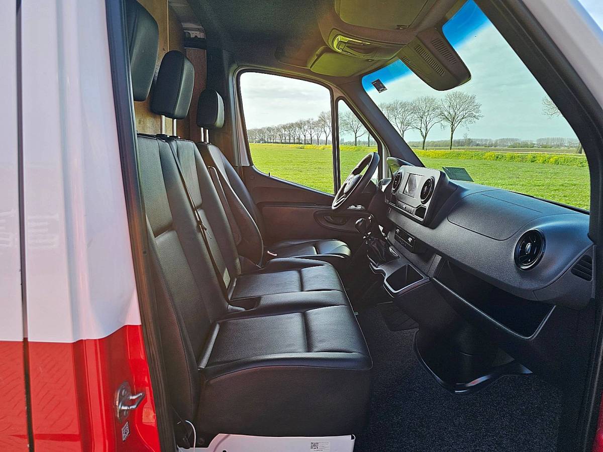 Mercedes-Benz Sprinter MERCEDES-BENZ SPRINTER 214 l1h1 mbux airco eur6
