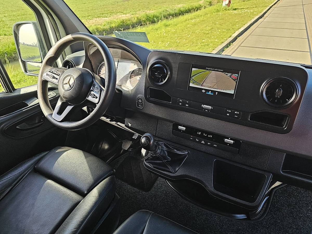 Mercedes-Benz Sprinter MERCEDES-BENZ SPRINTER 214 l1h1 mbux airco eur6