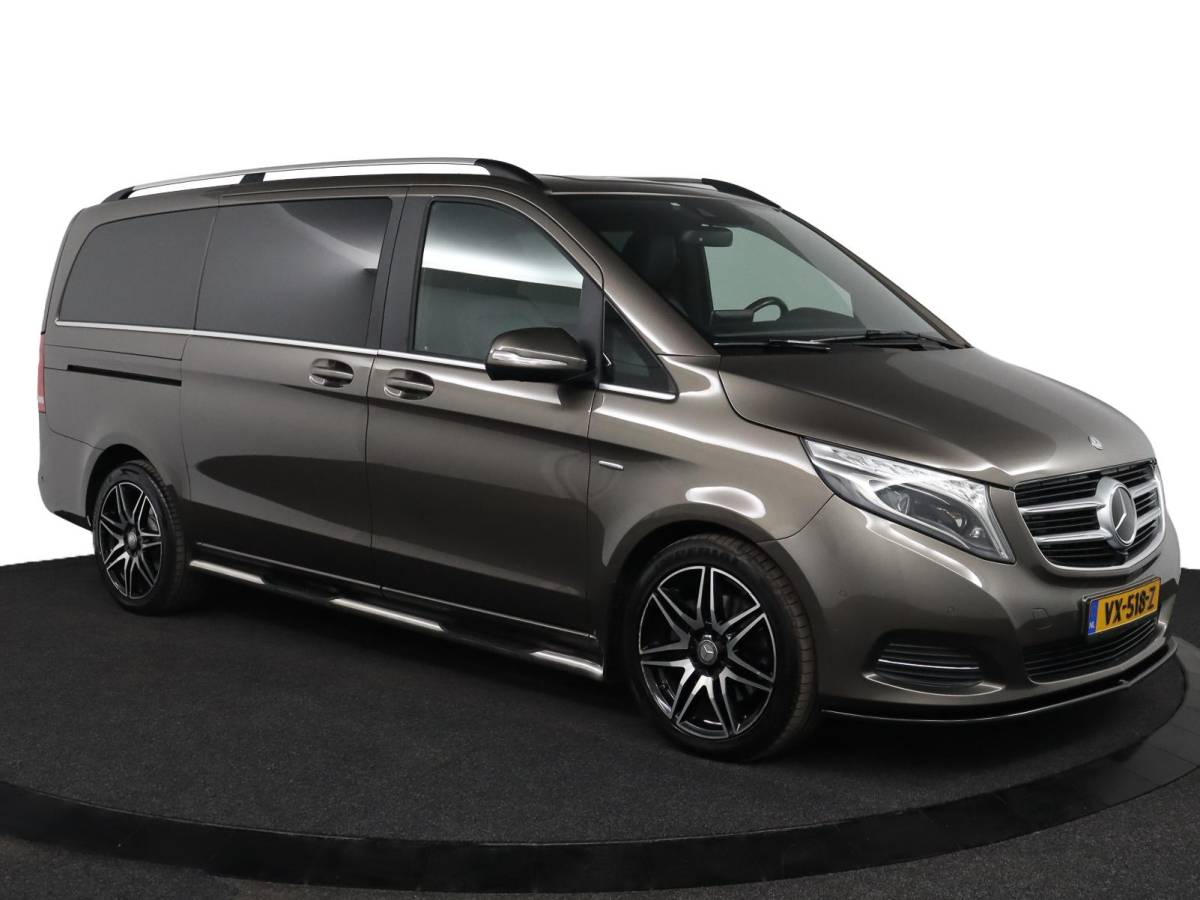 Mercedes-Benz V-Klasse Mercedes-Benz V-klasse 250d Lang DC Avantgarde | NAP | Rolstoelbus | 5+1 zitplaatsen | Luxe | Leder | ACC | 360° camera | Elekt. schuifdeuren | Burmester