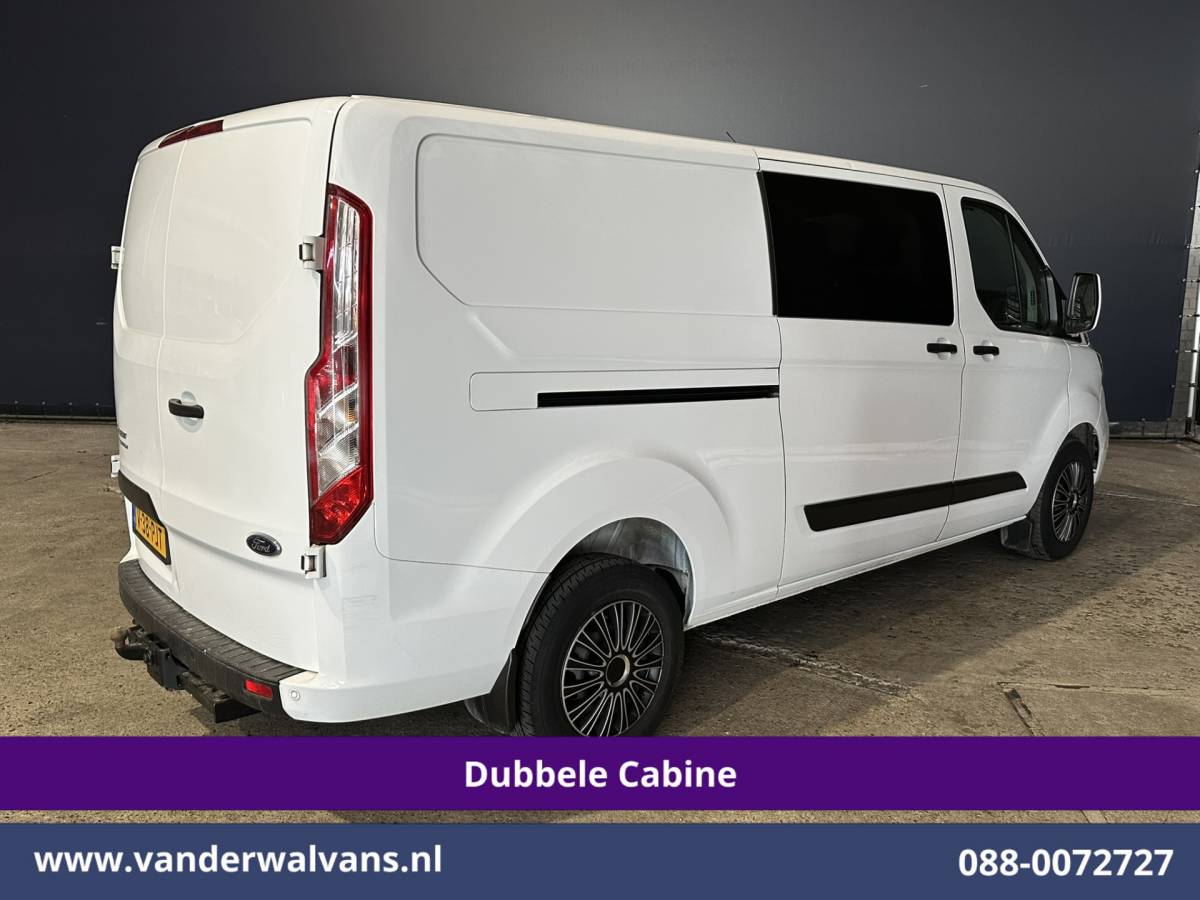 Ford Transit Custom Ford Transit Custom 2.0 TDCI 130pk L2H1 Dubbele Cabine Euro6 Airco | 6-Zits | LED | Cruisecontrol | Trekhaak Parkeersensoren, Verwarmde voorruit