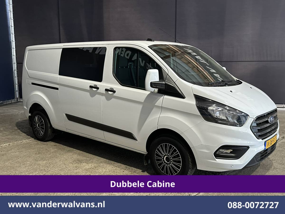 Ford Transit Custom Ford Transit Custom 2.0 TDCI 130pk L2H1 Dubbele Cabine Euro6 Airco | 6-Zits | LED | Cruisecontrol | Trekhaak Parkeersensoren, Verwarmde voorruit
