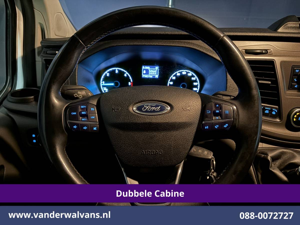 Ford Transit Custom Ford Transit Custom 2.0 TDCI 130pk L2H1 Dubbele Cabine Euro6 Airco | 6-Zits | LED | Cruisecontrol | Trekhaak Parkeersensoren, Verwarmde voorruit
