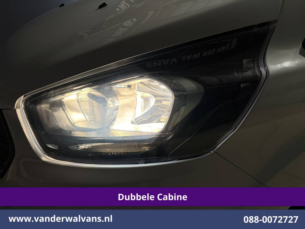 Ford Transit Custom Ford Transit Custom 2.0 TDCI 130pk L2H1 Dubbele Cabine Euro6 Airco | 6-Zits | LED | Cruisecontrol | Trekhaak Parkeersensoren, Verwarmde voorruit
