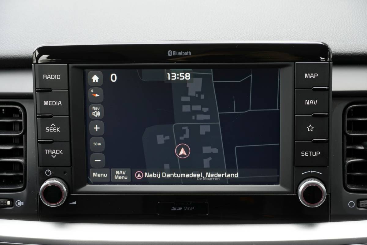 Kia Stonic Kia Stonic 1.0 T-GDi DynamicLine BJ2019 Lmv 17″ | Led | Pdc | Achteruitrijcamera | Apple carplay | Navi | Airco | Cruise control | Getint glas | Zwart dak