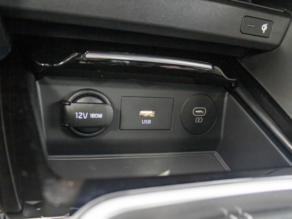 Kia Ceed Sportswagon Kia Ceed Sportswagon 1.0 T-GDi Design Edition l Uit voorraad leverbaar |  Camera | Apple Carplay | Adapt. Cruise | Stoel&Stuur Verwarming | Navi | Keyless
