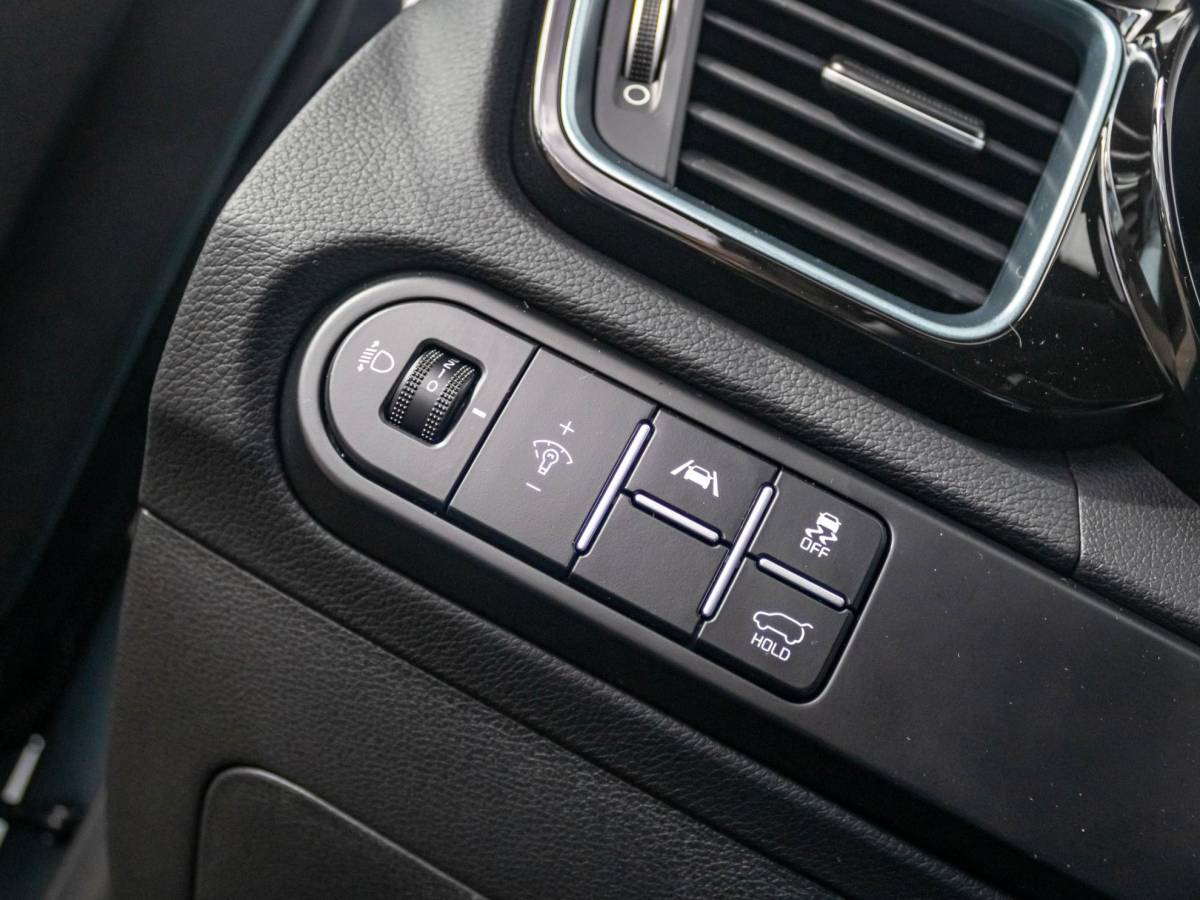 Kia Ceed Sportswagon Kia Ceed Sportswagon 1.0 T-GDi Design Edition l Uit voorraad leverbaar |  Camera | Apple Carplay | Adapt. Cruise | Stoel&Stuur Verwarming | Navi | Keyless